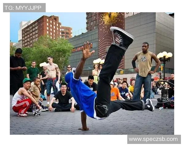 张强的滑板人生:从街头少年到极限运动的追梦者深度对话 张强的滑板人生:从街头少年到极限运动的追梦者深度对话