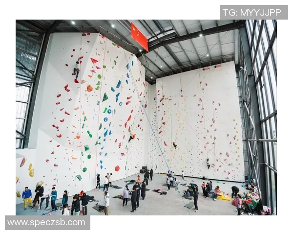 成都攀岩队实力分析与发展潜力探讨攀岩运动的未来之路 成都攀岩队实力分析与发展潜力探讨攀岩运动的未来之路